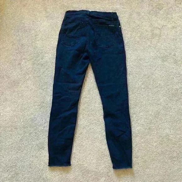 Black Hudson high rise jeans in size 27 - Picture 3 of 7